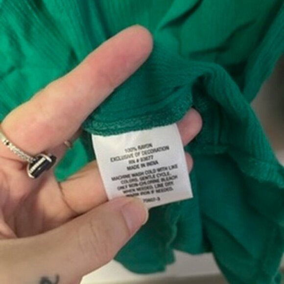 0524-15 Emerald Green Blouse - Picture 3 of 3